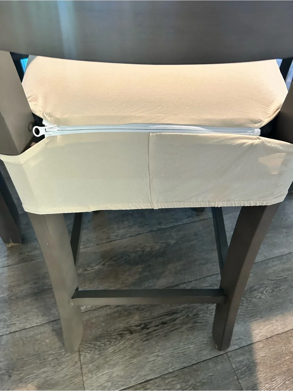2 sets of 4 chair covers